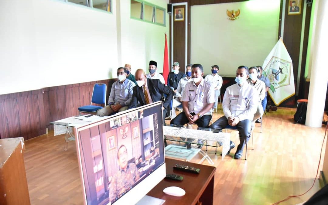 Via Aplikasi ZOOM Meeting: Plt Bupati Bener Meriah Audiensi dengan Mensesneg RI terkait Pembangunan BIC