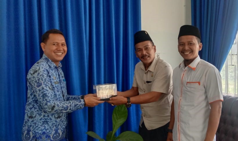 Kadis Kominfo Kabupaten Bener Meriah Terima Kunjungan Kerja DPRD Langkat, Sumatera Utara